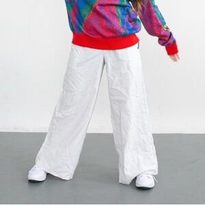 White Wide Leg Pants — perfect for shorter fit!